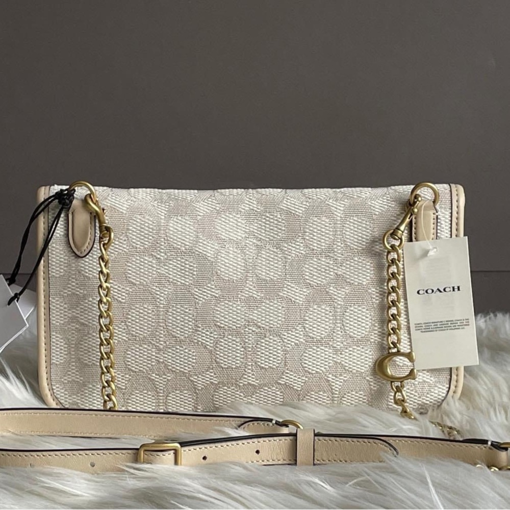 CA358 - Coach Foldover Cut Out Clutch Crossbody in Signature Jacquard - Picture 6 of 15
